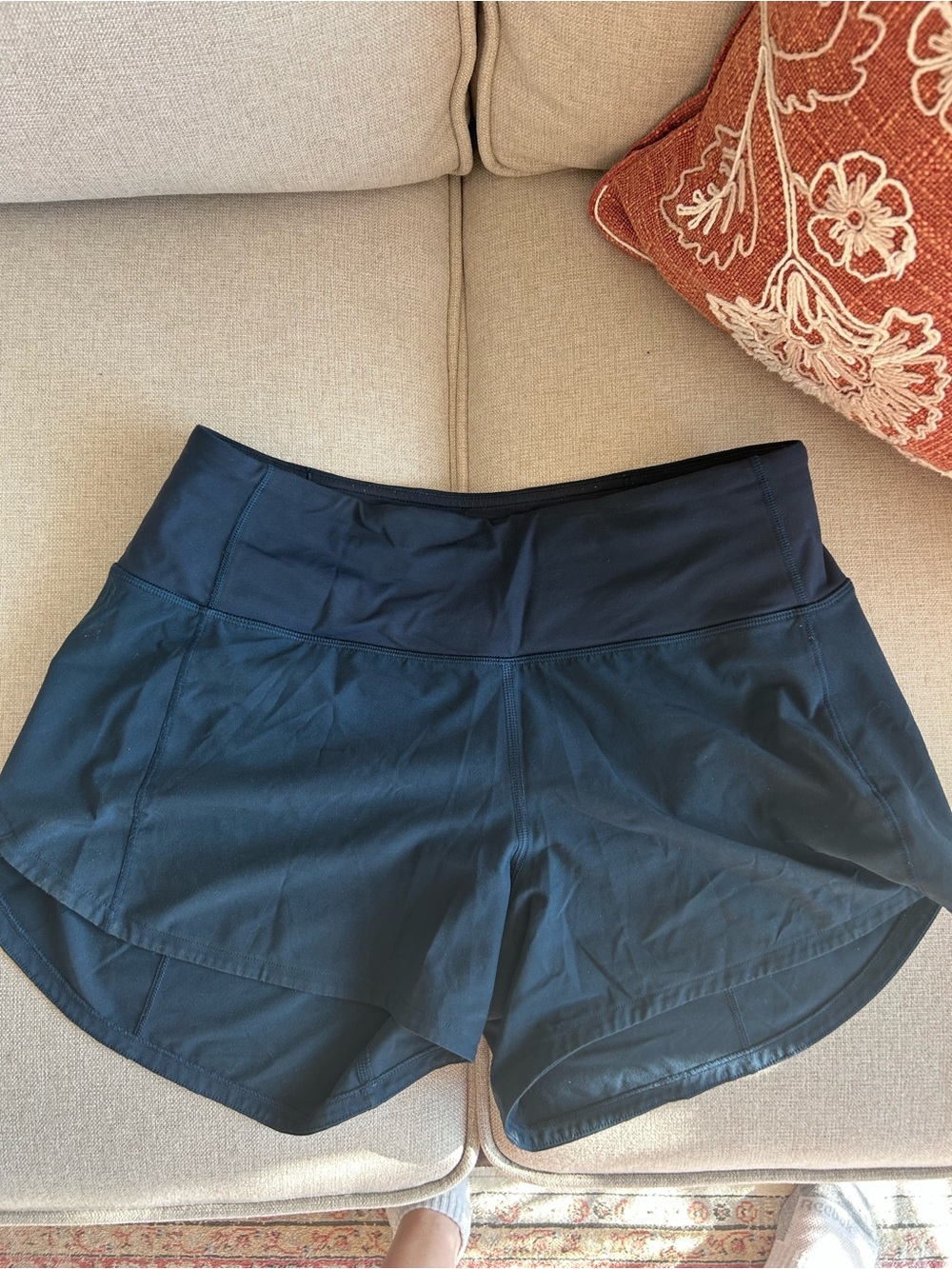 Lululemon Speed Up shorts High Rise 2.5inch